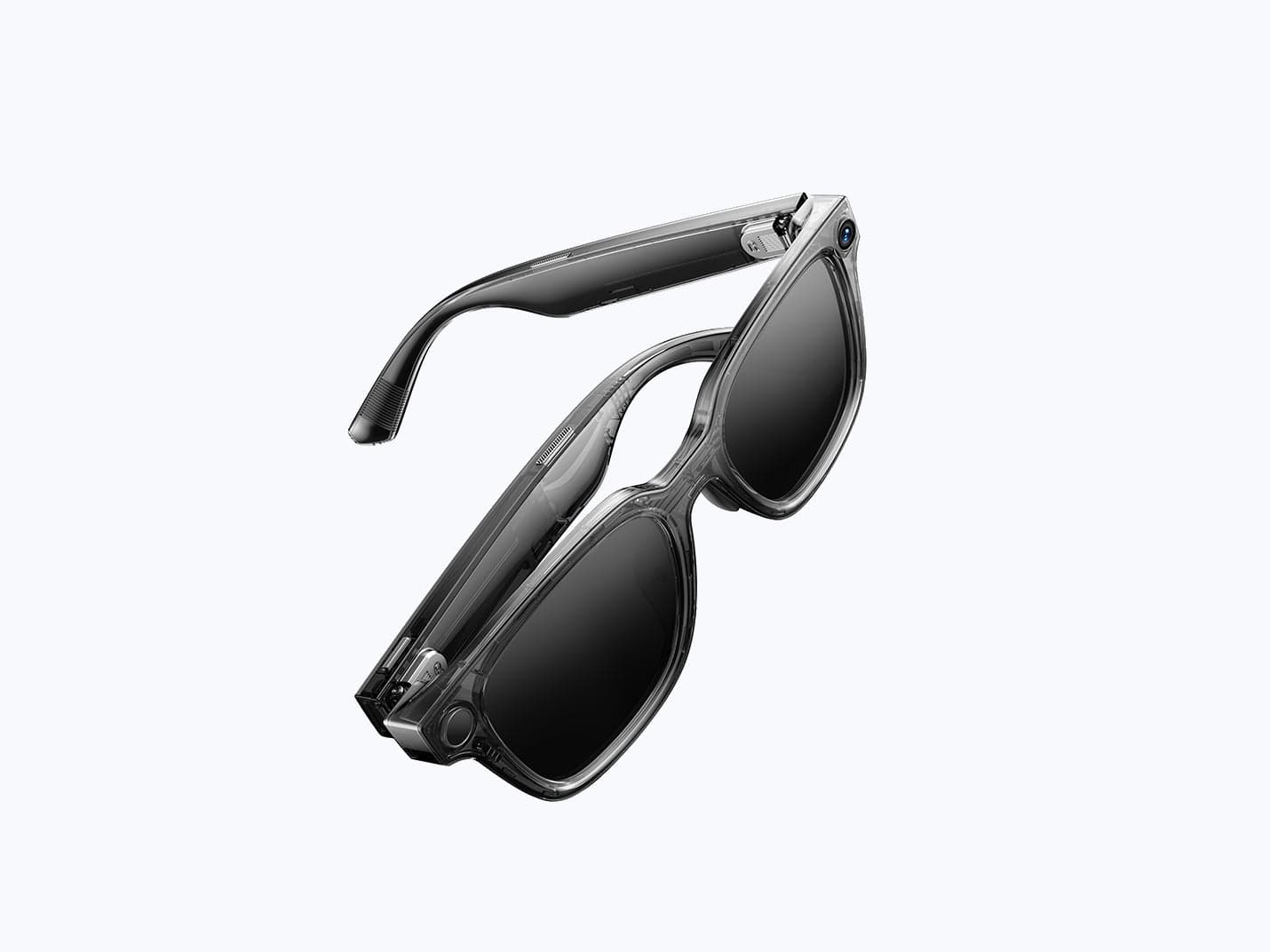 Открытые направленные динамики в дужке BOLON AI Glasses